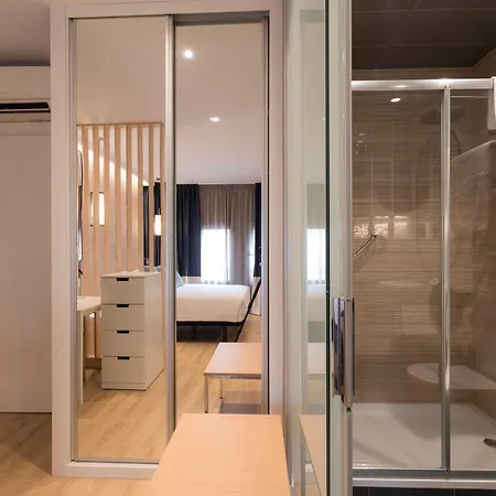 Avenida Lofts Apartment A Coruna Exterior photo