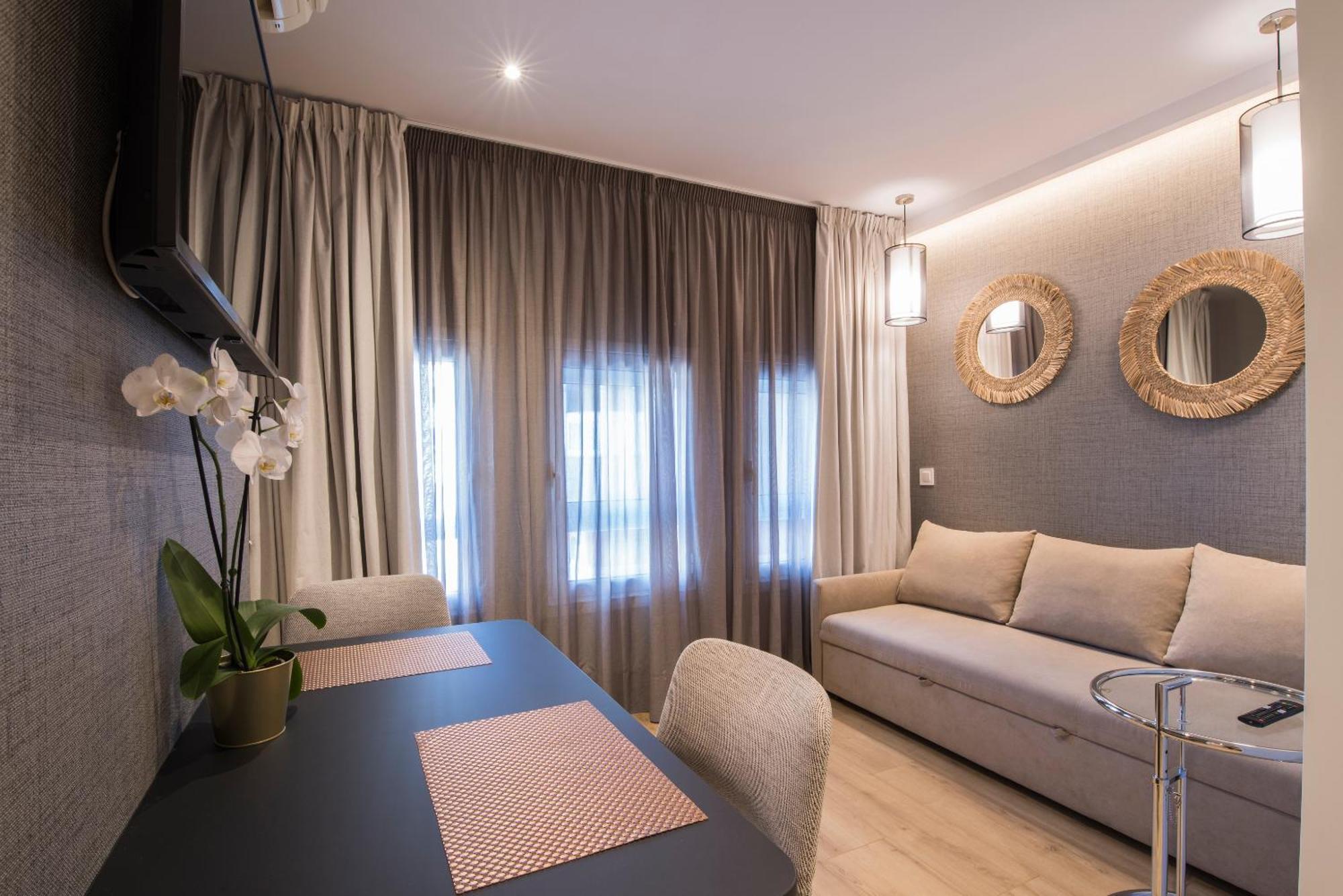 Avenida Lofts *