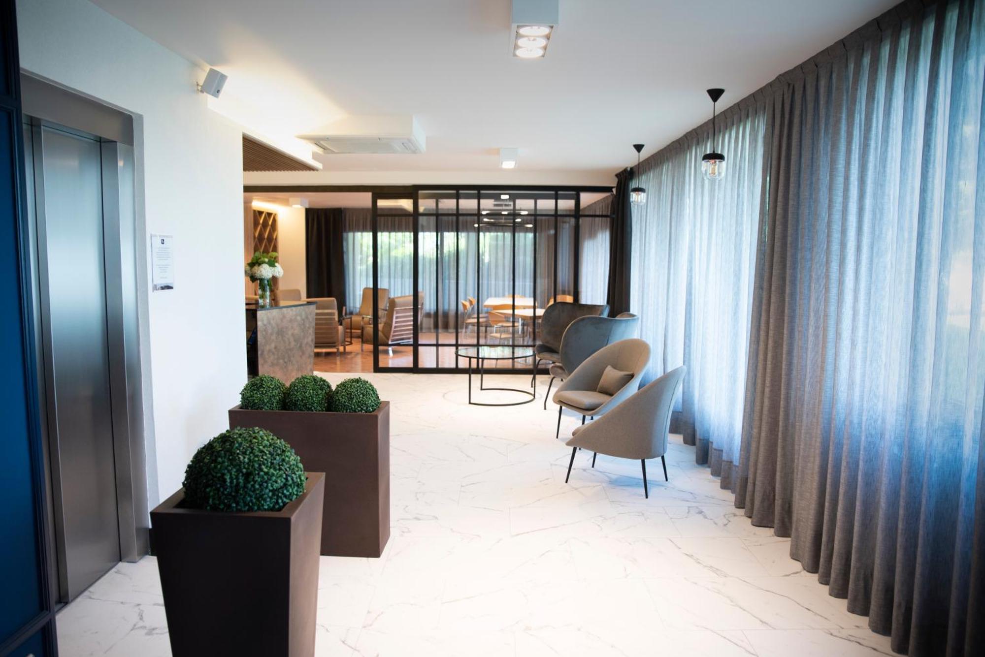 Avenida Lofts *