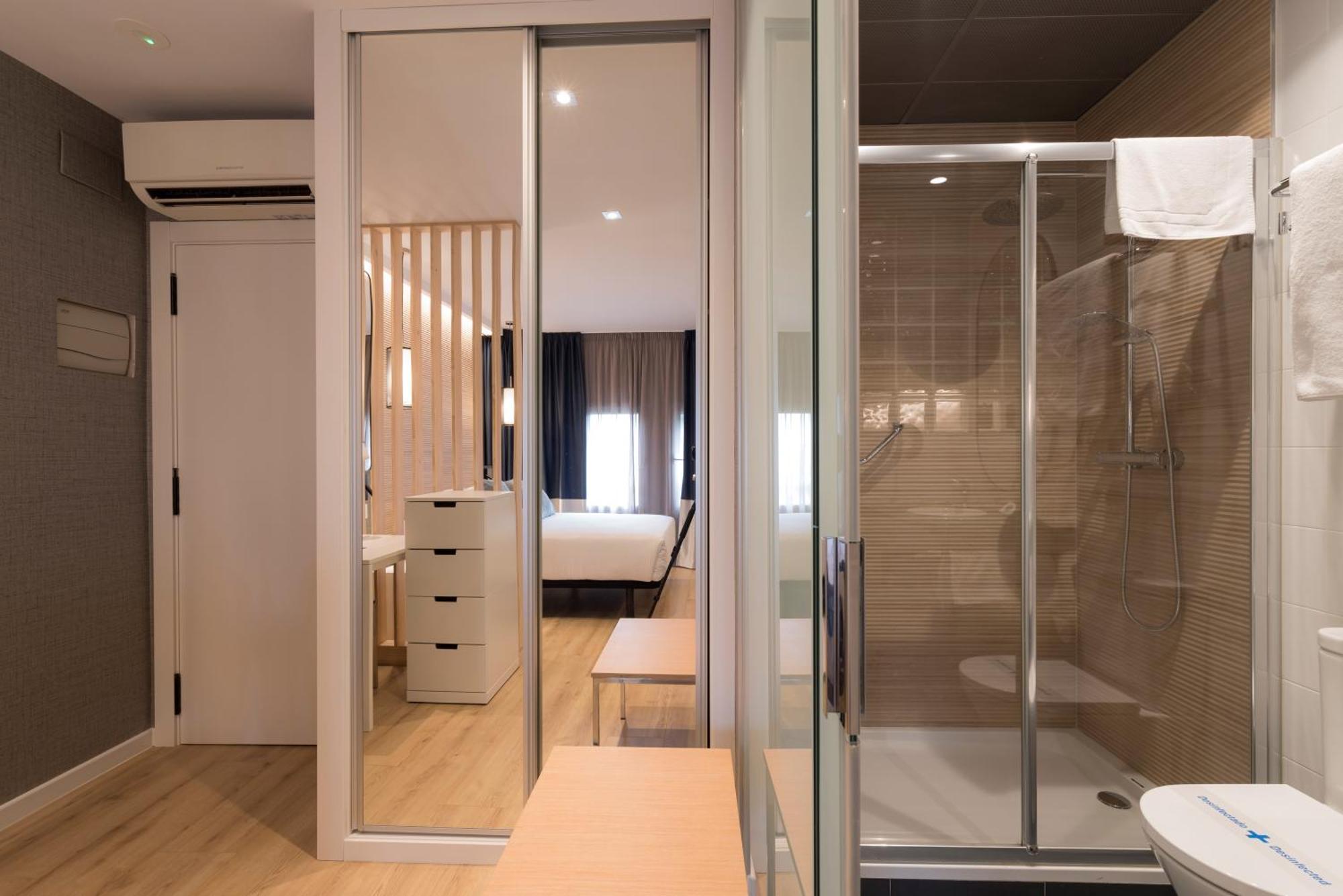 Avenida Lofts Apartment A Coruna
